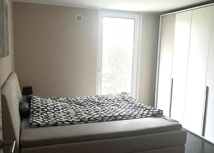 Riedberg Max 公寓 *